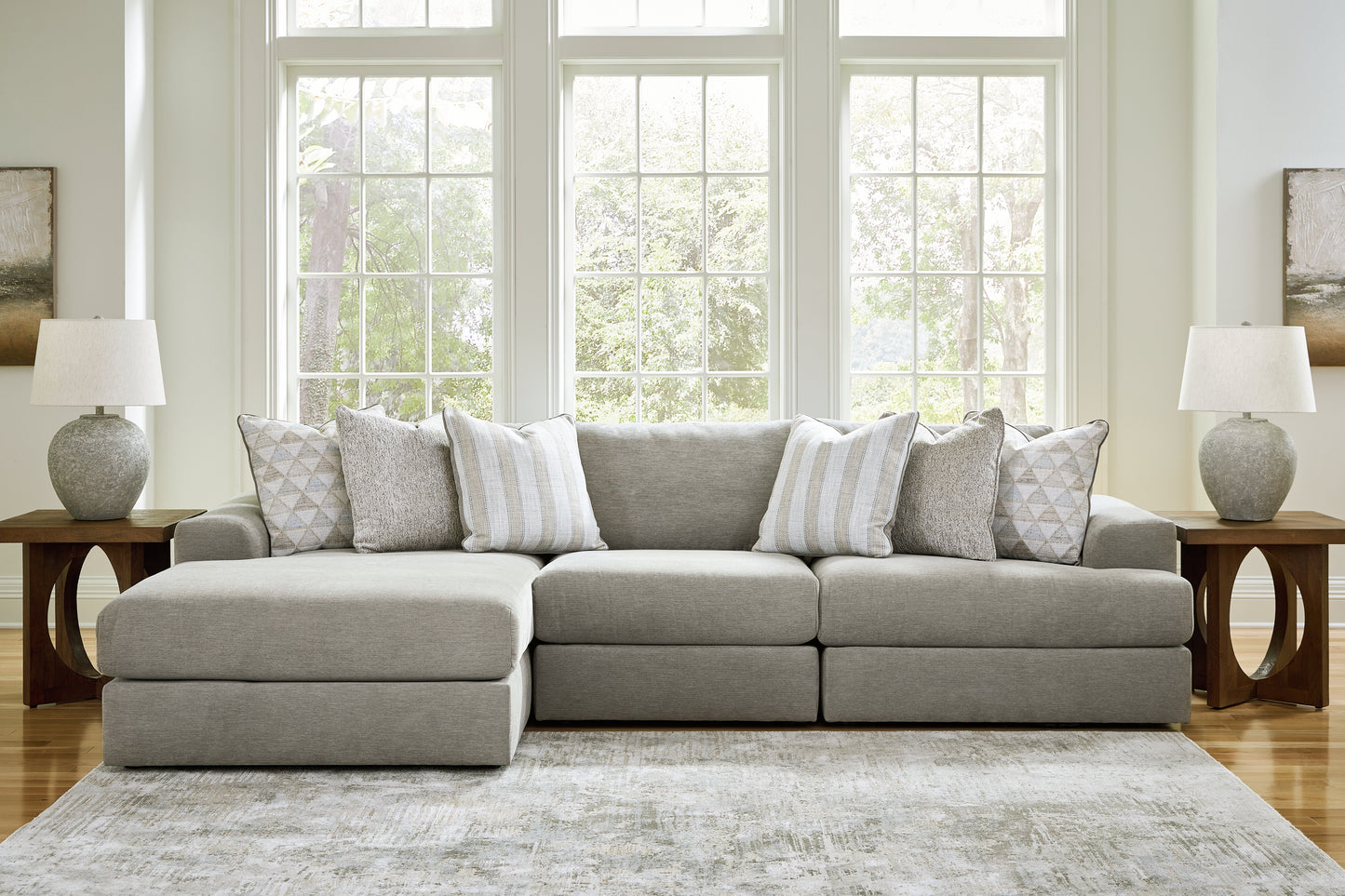 Myers Furniture Outlet - Ashley Furniture - Avaliyah Sectional - RAF 3-Piece Sectional with Chaise / Ash - 58103S3