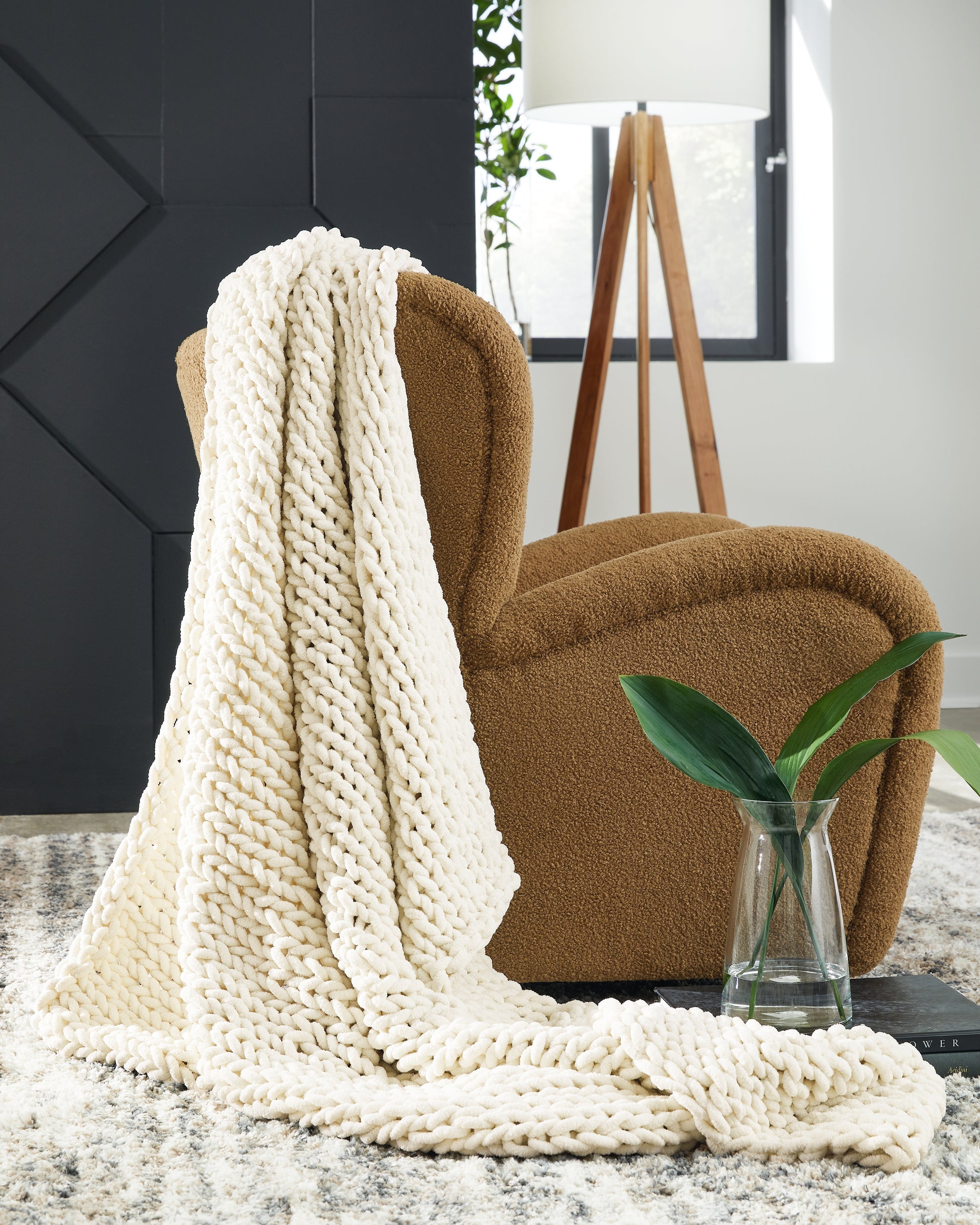 Myers Furniture Outlet - Ashley Furniture - Chaddon Throw (Set of 3) - Throw (3/CS) / Ivory - A1001060