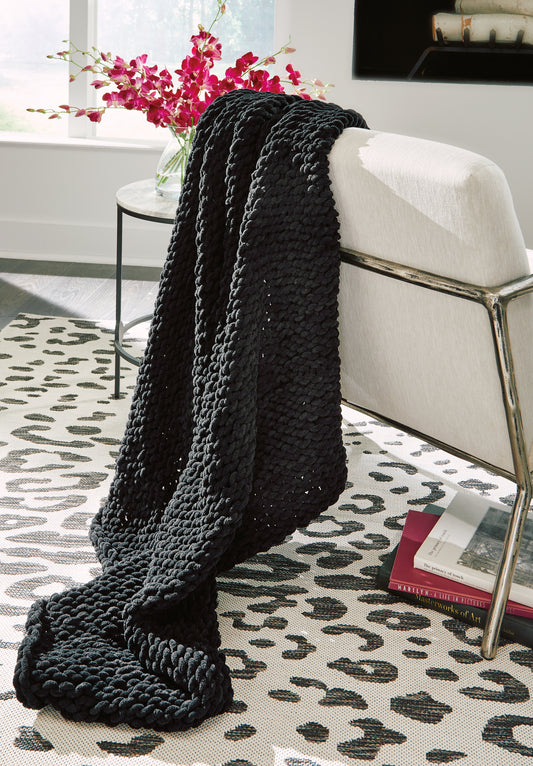 Myers Furniture Outlet - Ashley Furniture - Chaddon Throw (Set of 3) - Throw (3/CS) / Black - A1001061