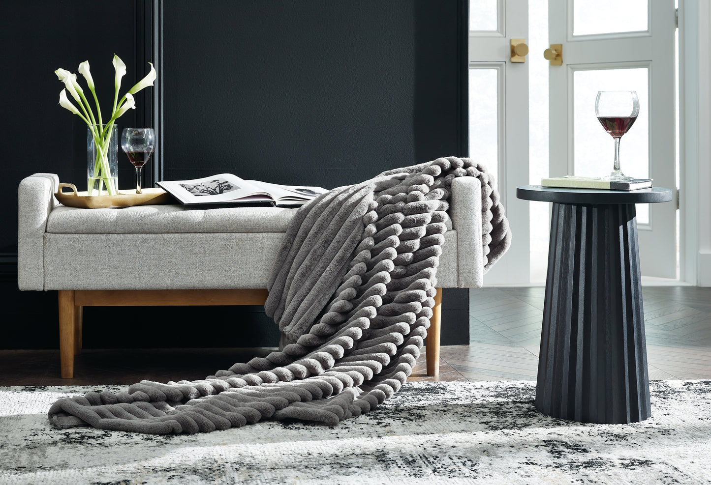 Myers Furniture Outlet - Ashley Furniture - Alsonwell Throw (Set of 3) - Throw (3/CS) / Gray - A1001081