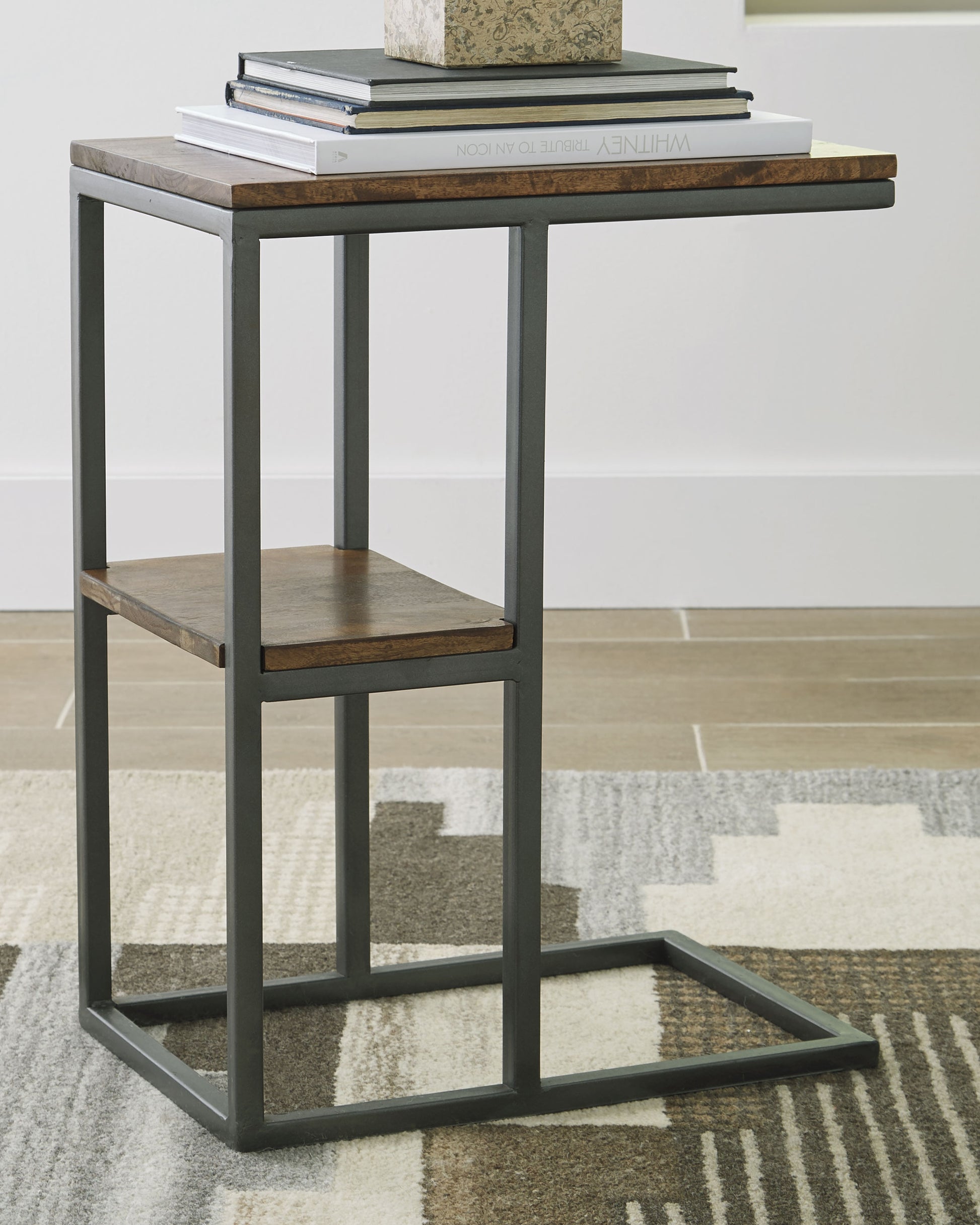 Myers Furniture Outlet - Ashley Furniture - Forestmin Accent Table - Accent Table / Natural/Black - A4000049