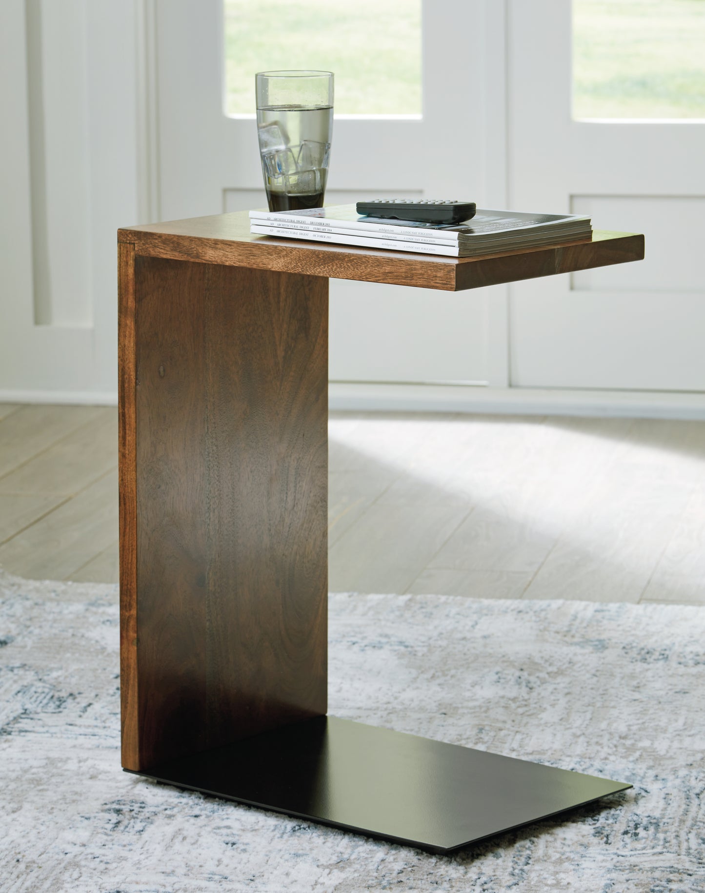Myers Furniture Outlet - Ashley Furniture - Wimshaw Accent Table - Accent Table / Brown/Black - A4000618