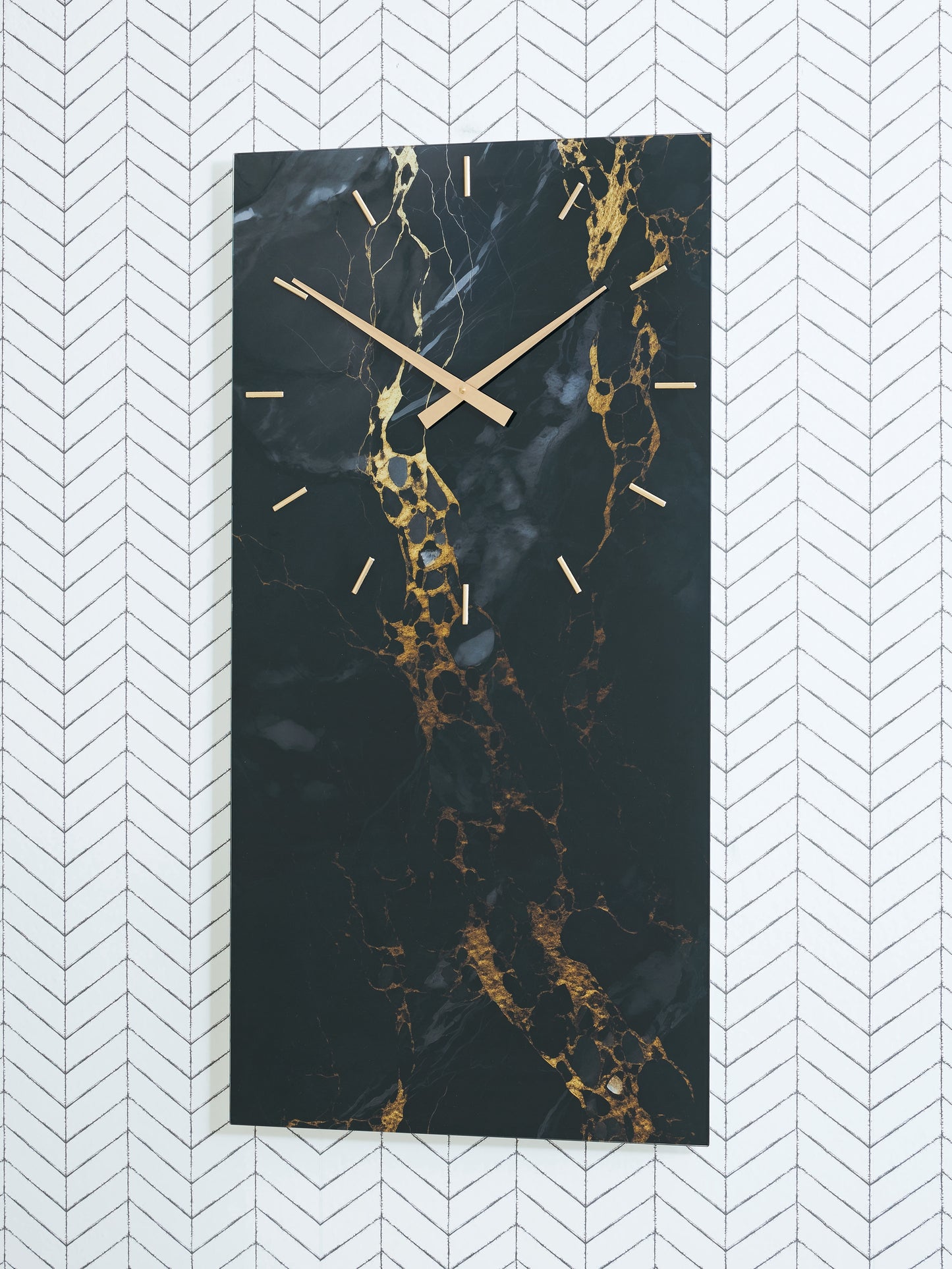 Myers Furniture Outlet - Ashley Furniture - Teague Wall Decor - Wall Clock / Black/Gold Finish - A8010430