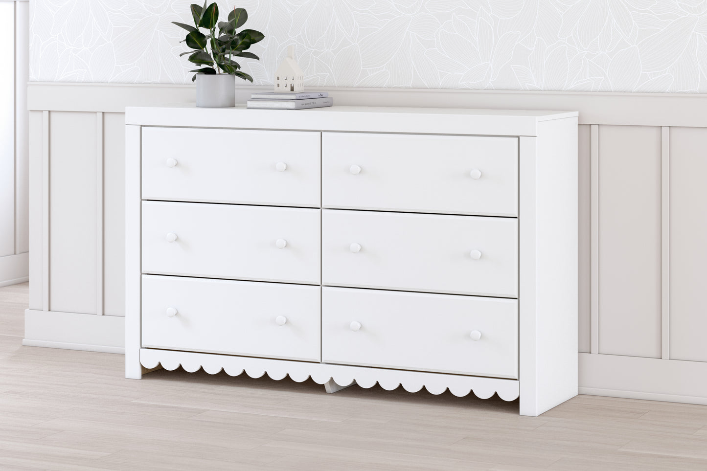 Myers Furniture Outlet - Ashley Furniture - Mollviney Bedroom - Six Drawer Dresser / White - B2540-31