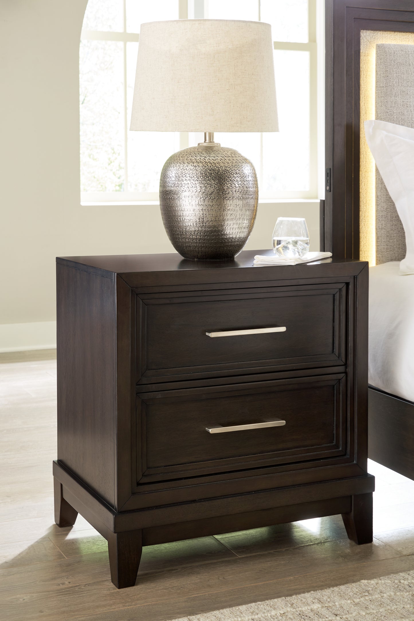 Myers Furniture Outlet - Ashley Furniture - Neymorton Bedroom - Dresser / Dark Grayish Brown - B618-31
