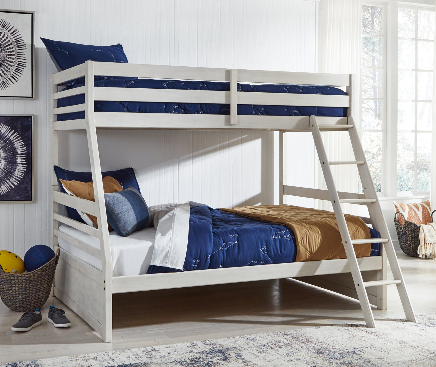 Myers Furniture Outlet - Ashley Furniture - Robbinsdale Bedroom - Twin over Full Bunk Bed / Antique White - B742B17
