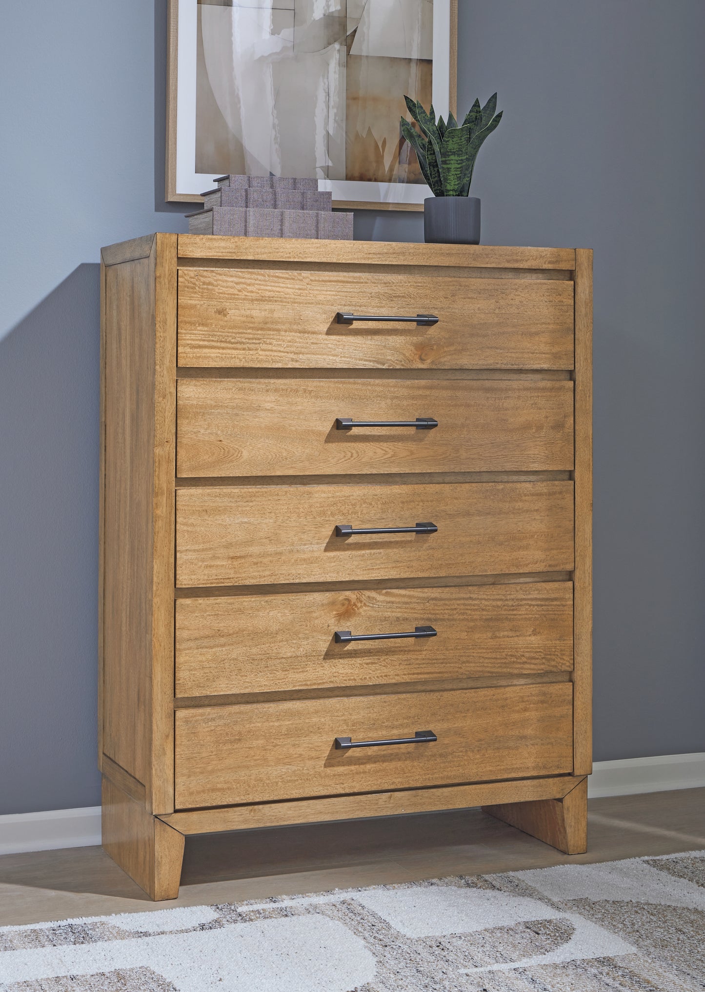 Myers Furniture Outlet - Ashley Furniture - Sherbana Bedroom - Five Drawer Chest / Light Brown - B833-46