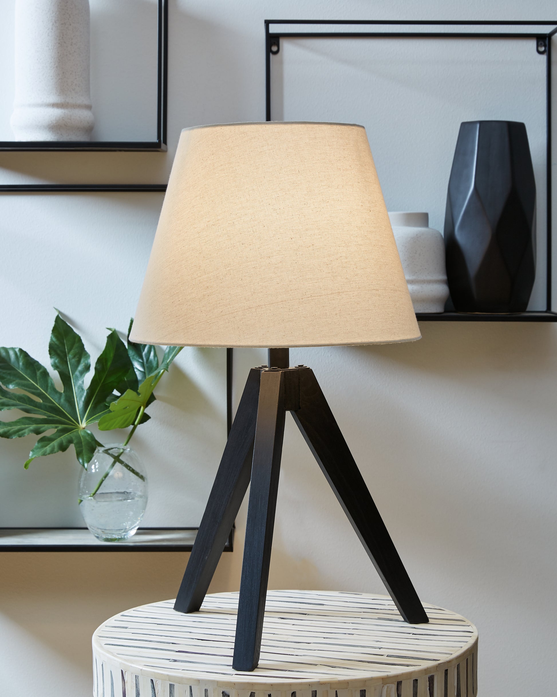 Myers Furniture Outlet - Ashley Furniture - Laifland Lighting - Wood Table Lamp (Set of 2) / Black - L329074