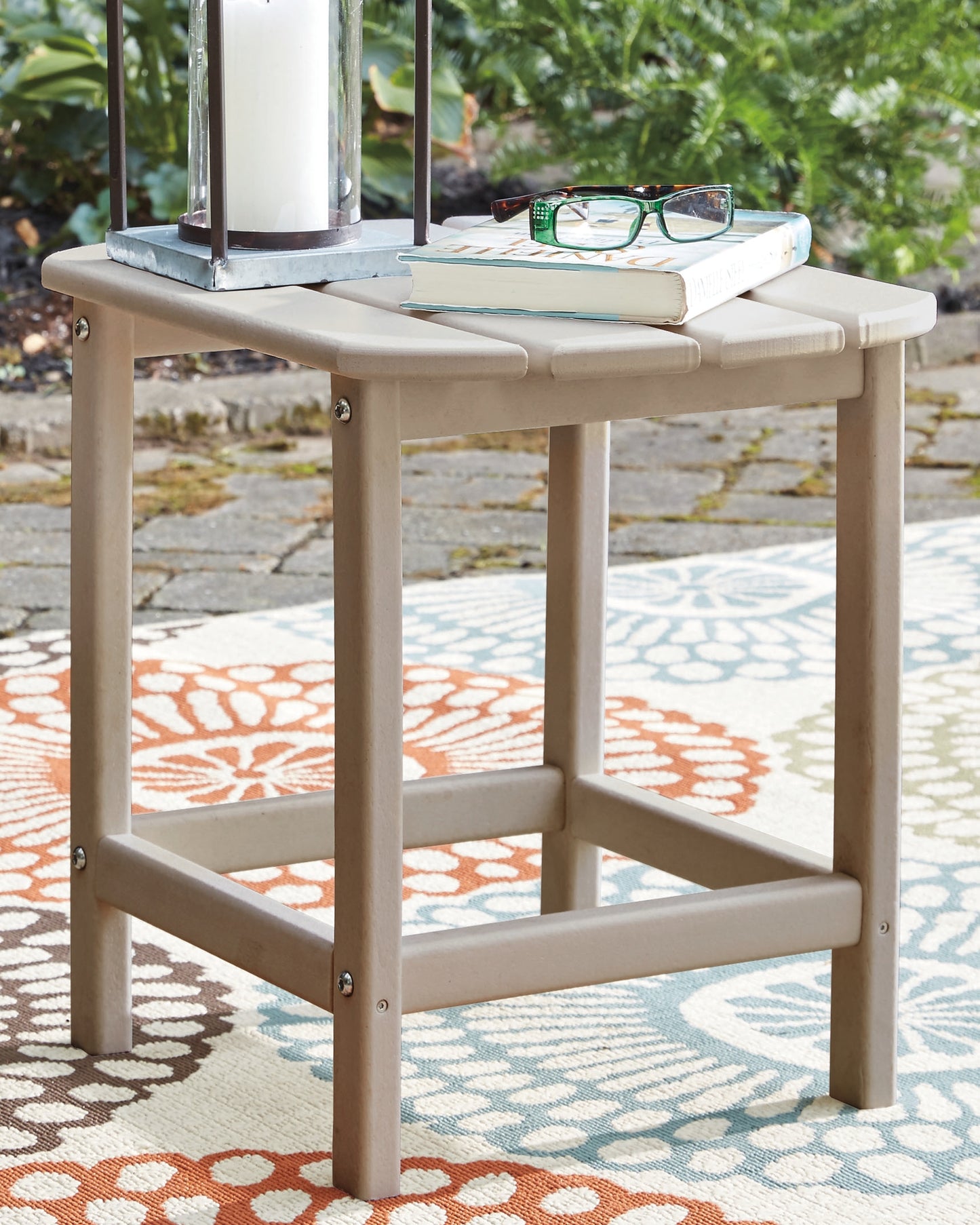 Myers Furniture Outlet - Ashley Furniture - Sundown Treasure Outdoor - Rectangular End Table / Driftwood - P014-703