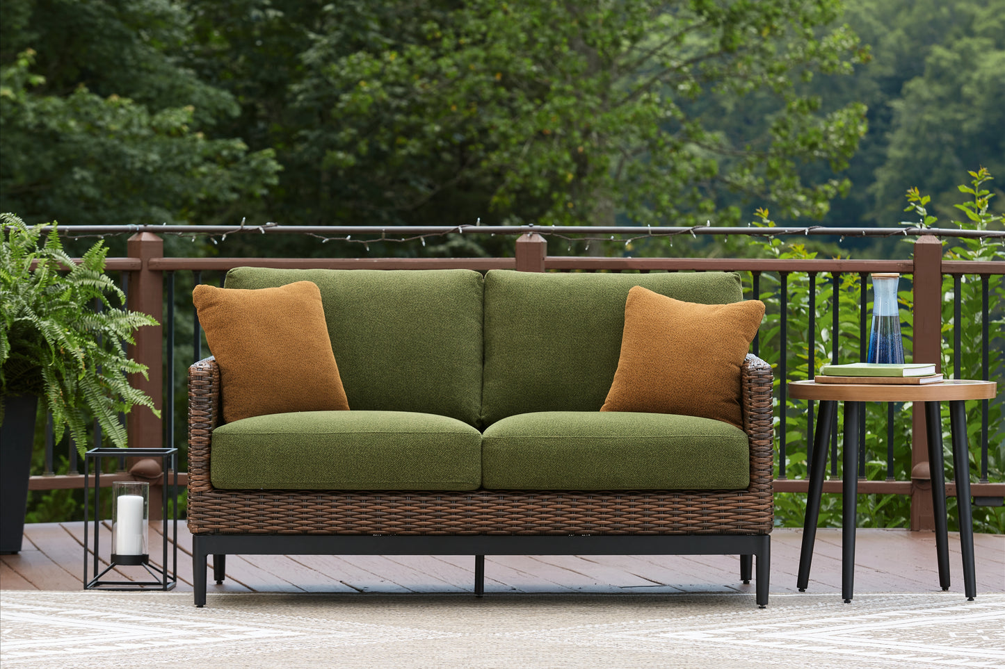 Myers Furniture Outlet - Ashley Furniture - Horizon Hall Outdoor - Loveseat w/Cushion / Brown/Green - P572-835