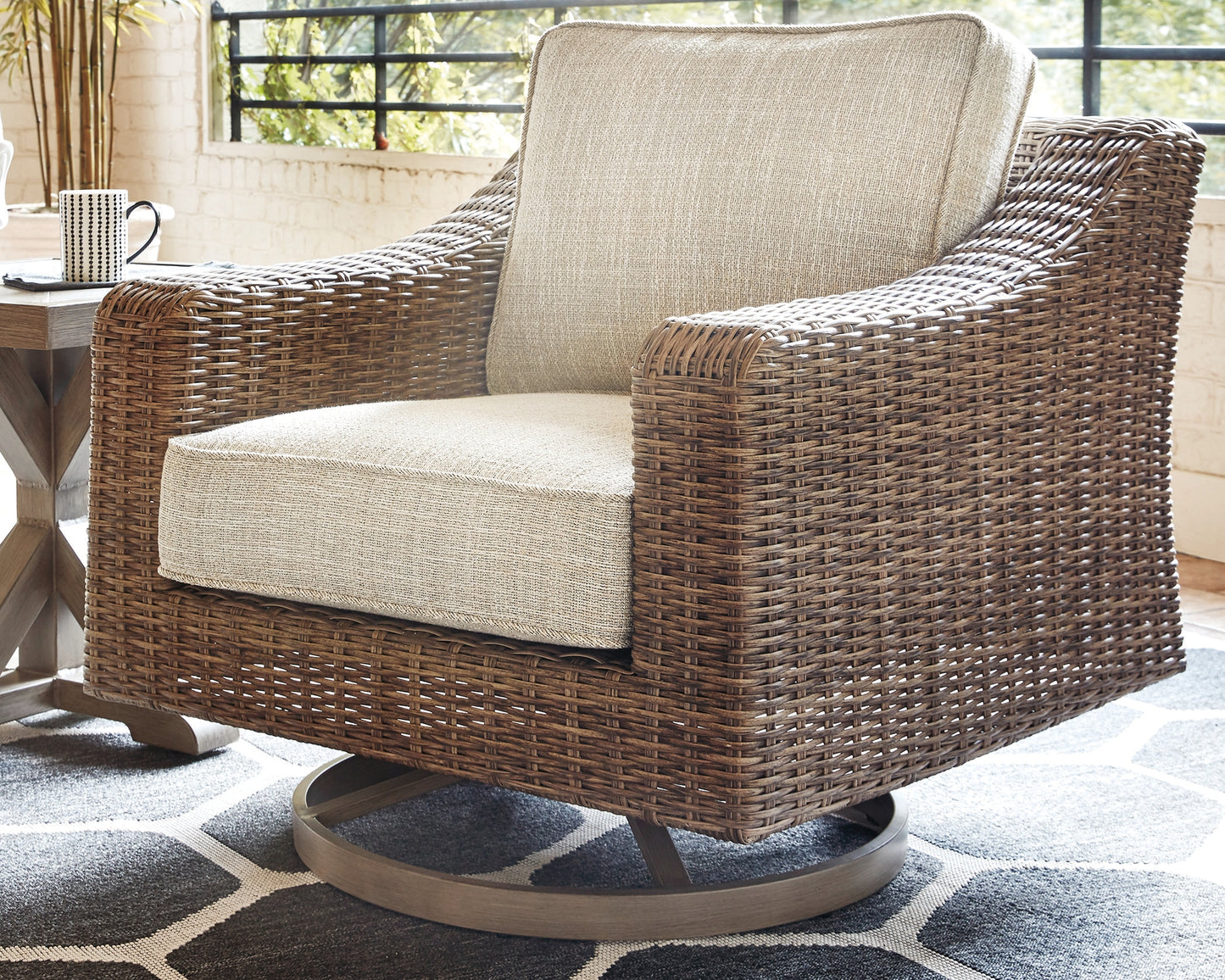 Myers Furniture Outlet - Ashley Furniture - Beachcroft Outdoor - Swivel Lounge Chair (1/CN) / Beige - P791-821
