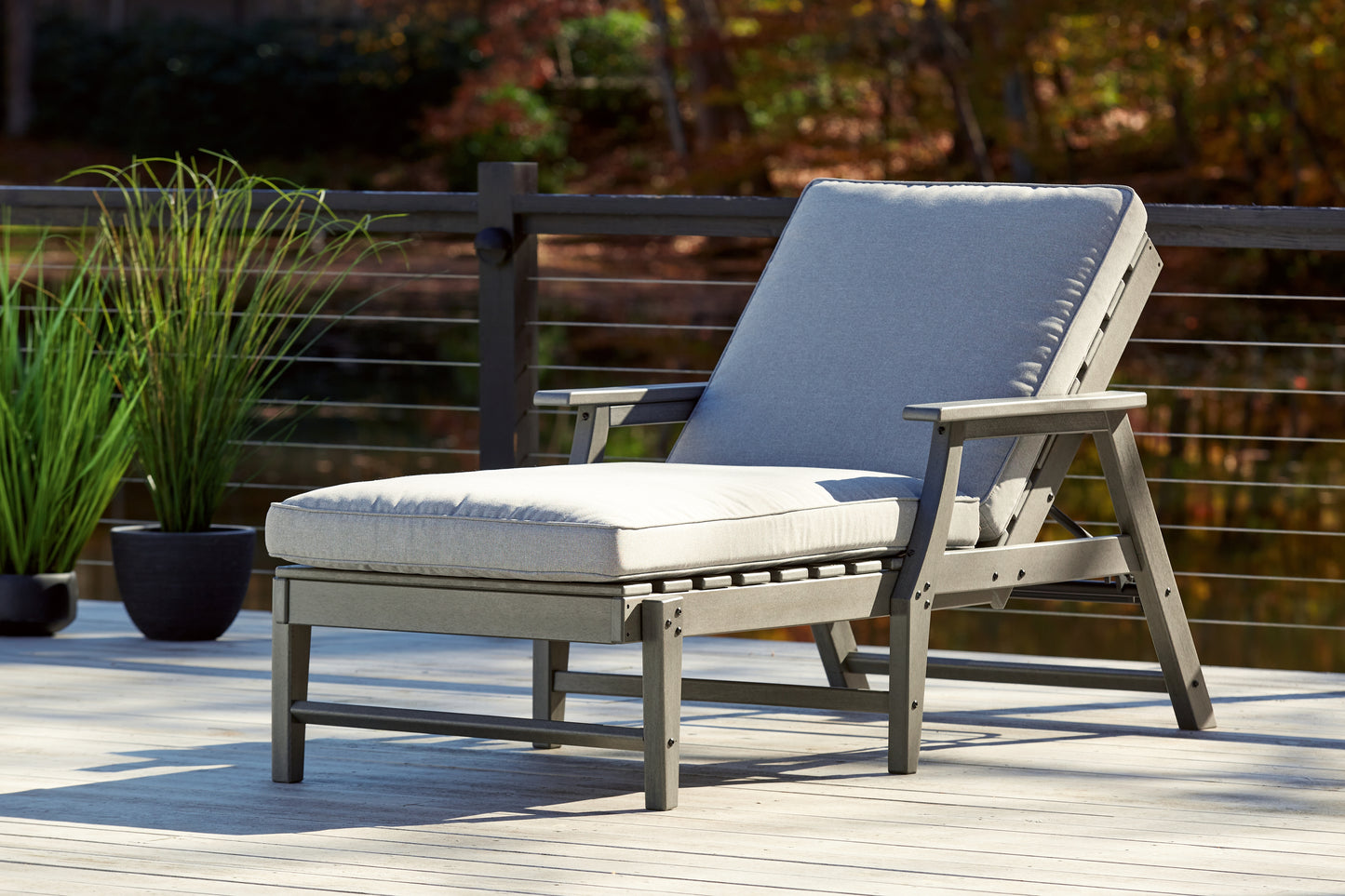Myers Furniture Outlet - Ashley Furniture - Visola Outdoor - Chaise Lounge with Cushion / Gray - P802-815