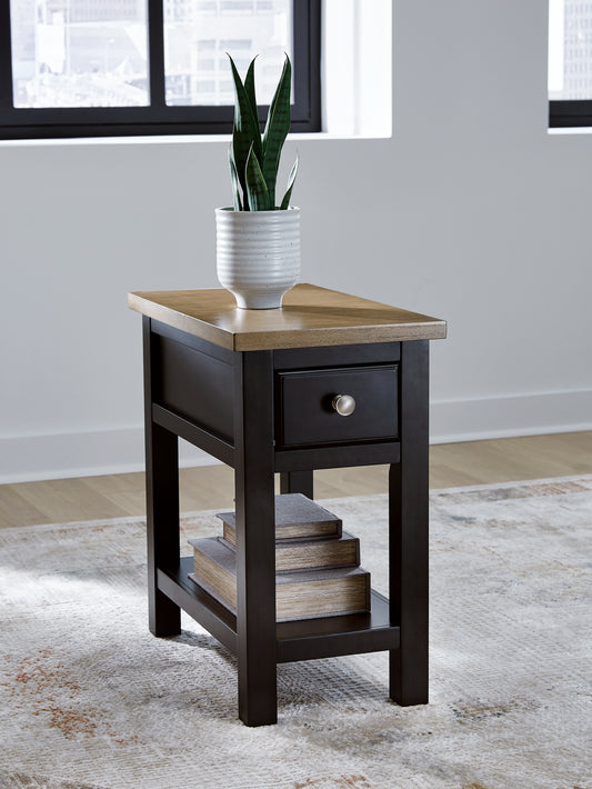 Myers Furniture Outlet - Ashley Furniture - Drazmine Chairside End Table - Chair Side End Table / Brown - T734-17