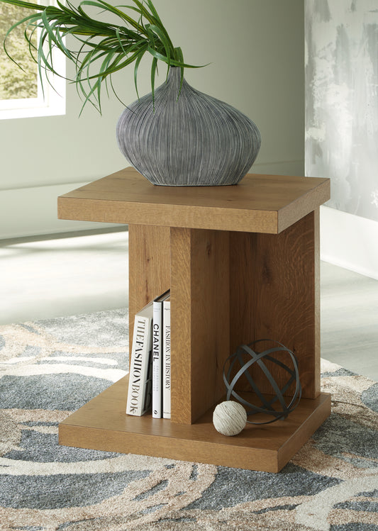 Myers Furniture Outlet - Ashley Furniture - Brinstead Chairside End Table - Chair Side End Table / Light Brown - T839-7