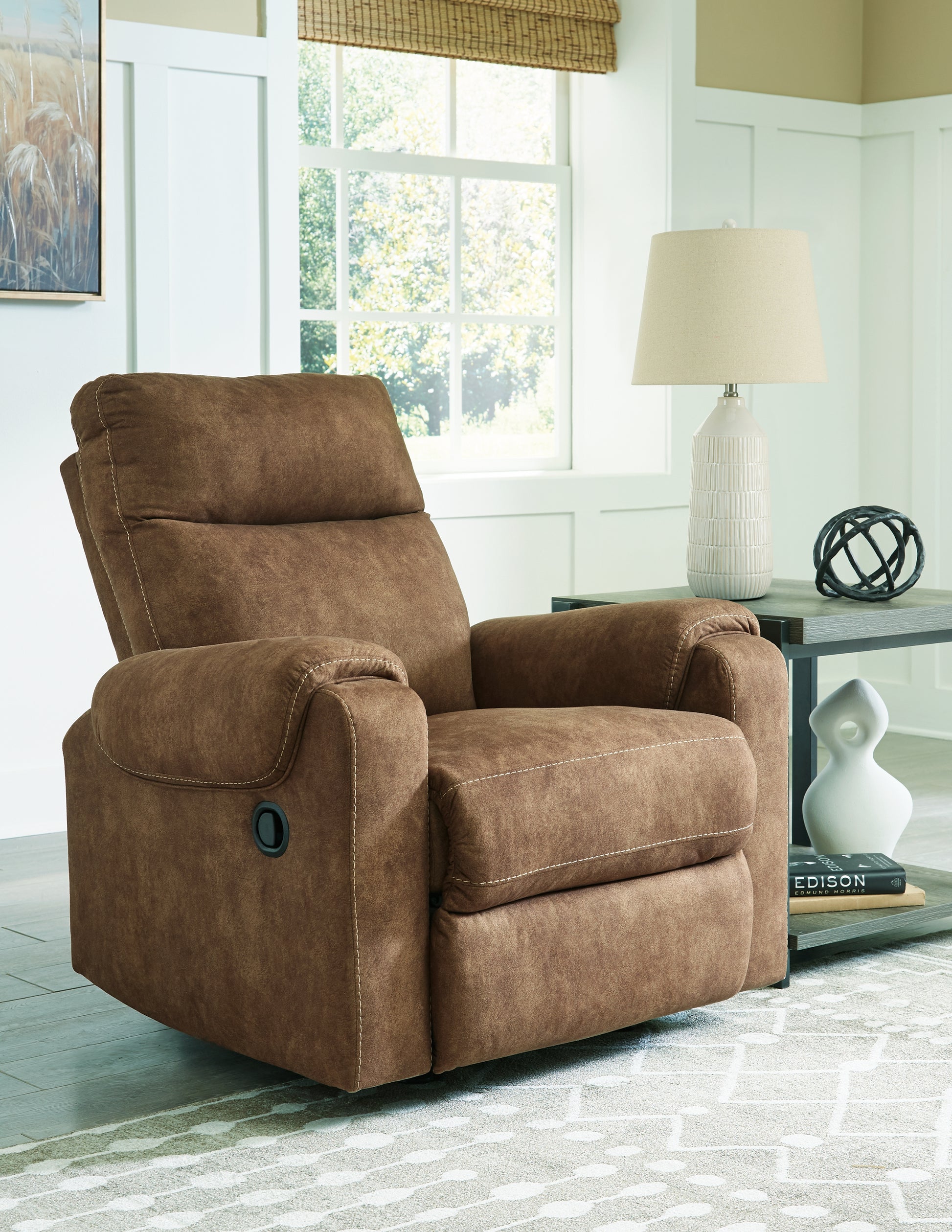 Myers Furniture Outlet - Ashley Furniture - Edenwold Living Room - DBL Rec Loveseat w/Console / Brindle - 1380594