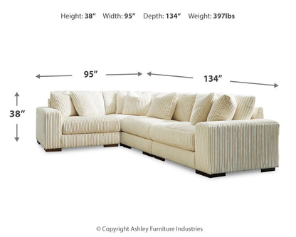 Lindyn Sectional