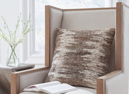 Myers Furniture Outlet - Ashley Furniture - Nealton Pillows - Pillow (4/CS) / Brown/White - A1001050