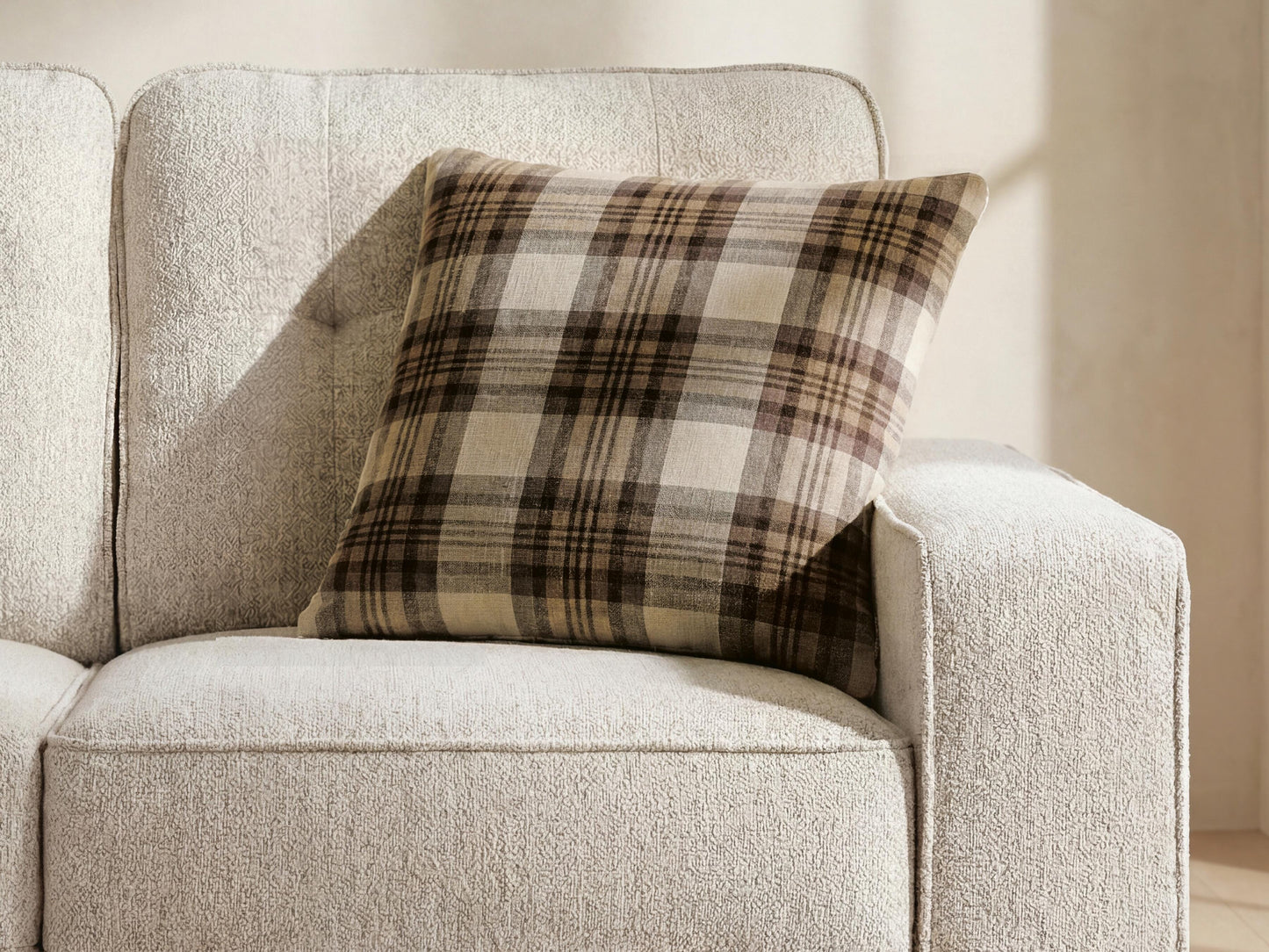 Myers Furniture Outlet - Ashley Furniture - Varnburg Pillows - Pillow (4/CS) - A1001182