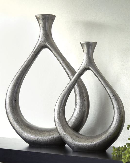 Myers Furniture Outlet - Ashley Furniture - Dimaia Vase - Vase (Set of 2) (2/CS) / Antique Silver Finish - A2000348