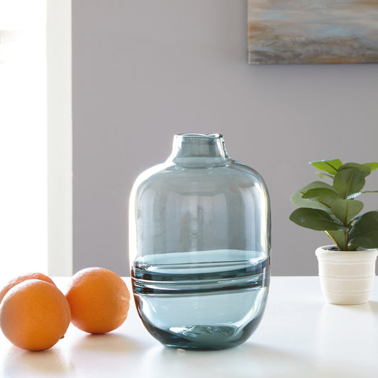 Myers Furniture Outlet - Ashley Furniture - Lemmitt Vase - Vase / Amber - A2000541