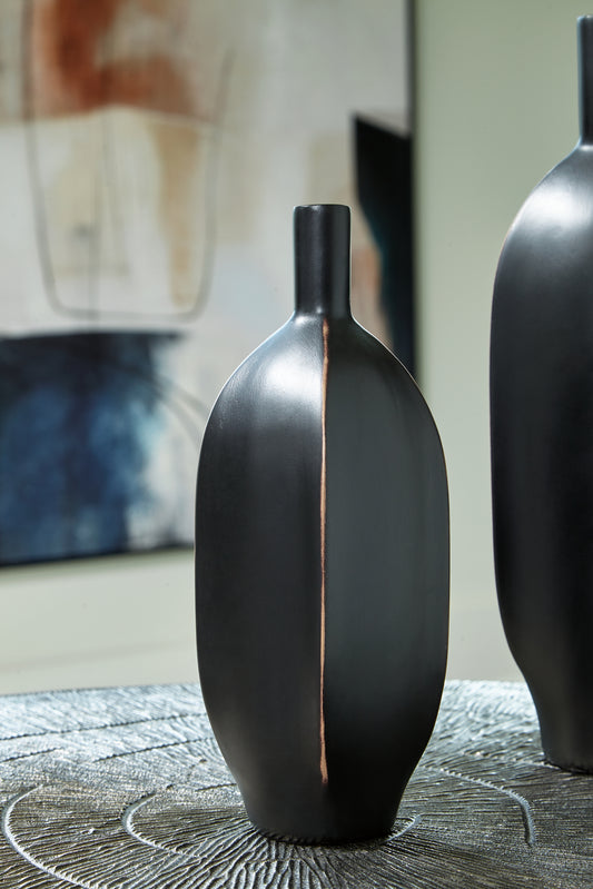 Myers Furniture Outlet - Ashley Furniture - Rhaveney Vase - Vase (3/CS) / Black - A2000550