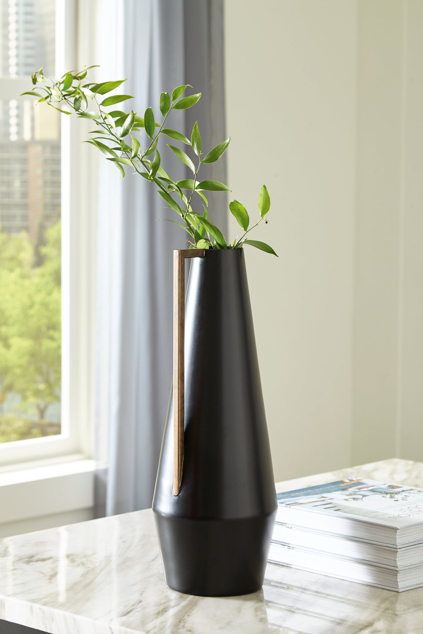 Pouderbell Vase