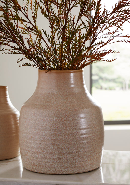 Myers Furniture Outlet - Ashley Furniture - Millcott Vase - Vase (2/CS) / Tan - A2000582