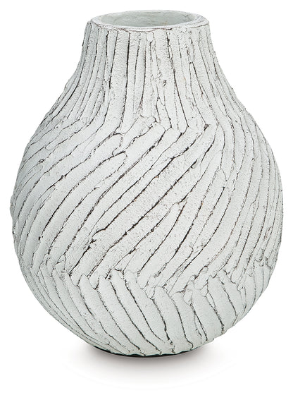 Shelvie Vase