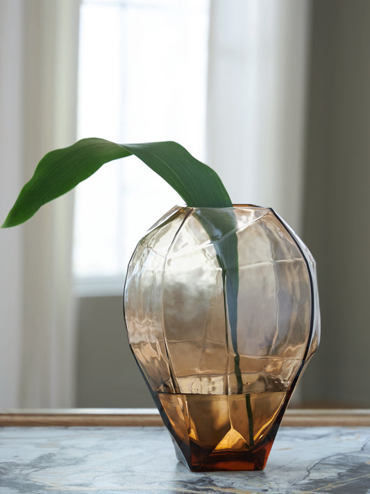 Myers Furniture Outlet - Ashley Furniture - Ewart Vase - Vase / Light Brown - A2000866