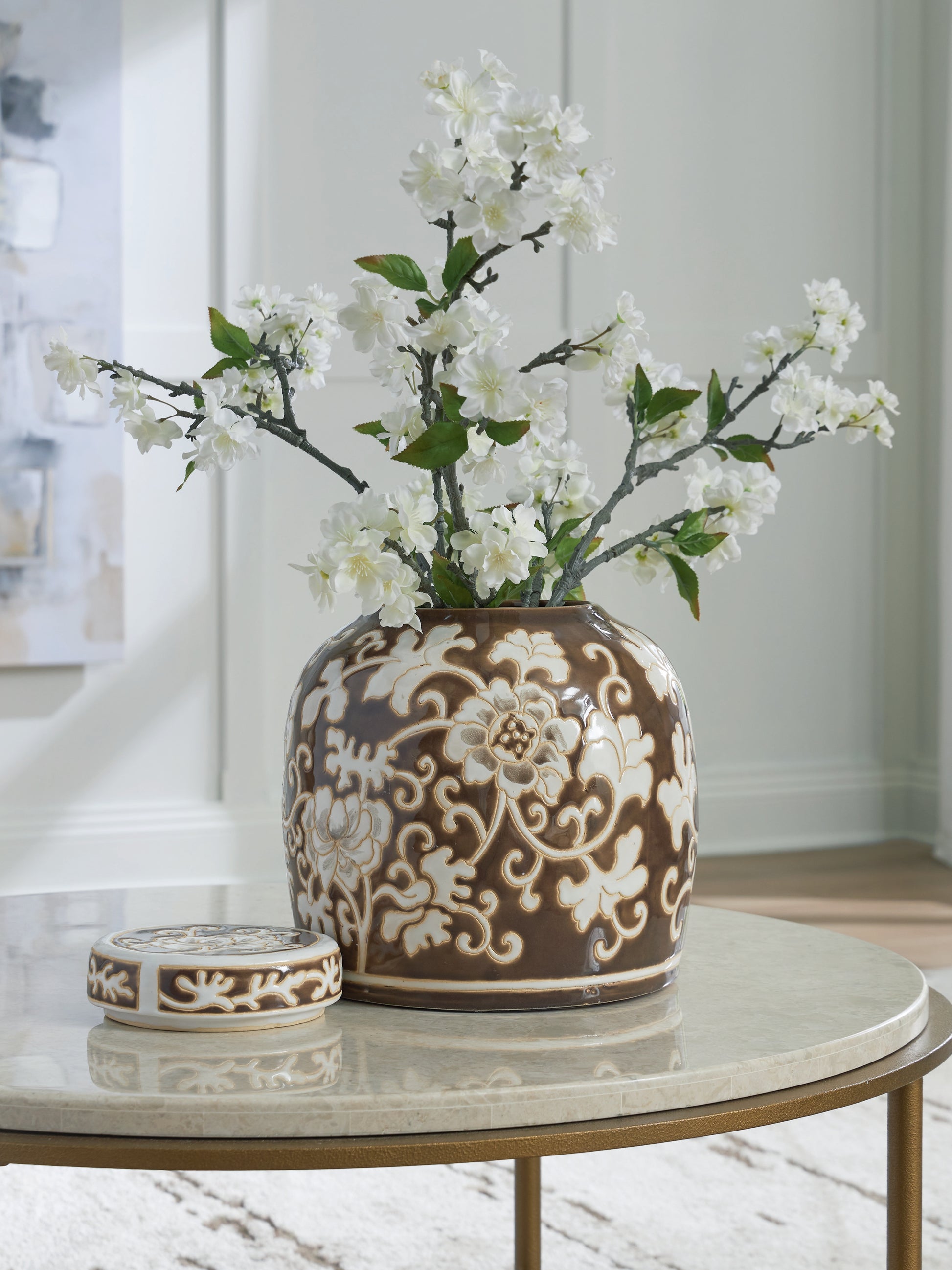 Myers Furniture Outlet - Ashley Furniture - Adalham Jar - Jar / Brown/Cream - A2000910