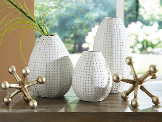 Myers Furniture Outlet - Ashley Furniture - Azerton Accessory Set (Set of 5) - Accessory Set (5/CN) / White/Gold Finish - A2C00209