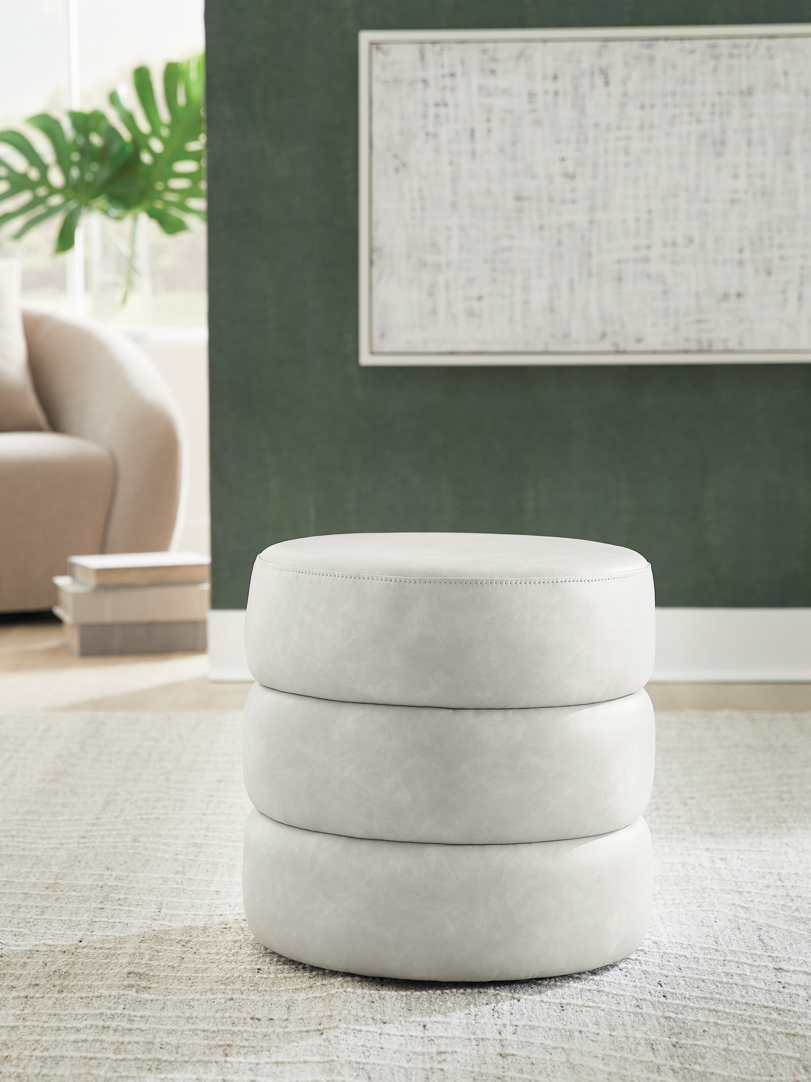 Ottomans & Poufs – Myers Furniture Outlet