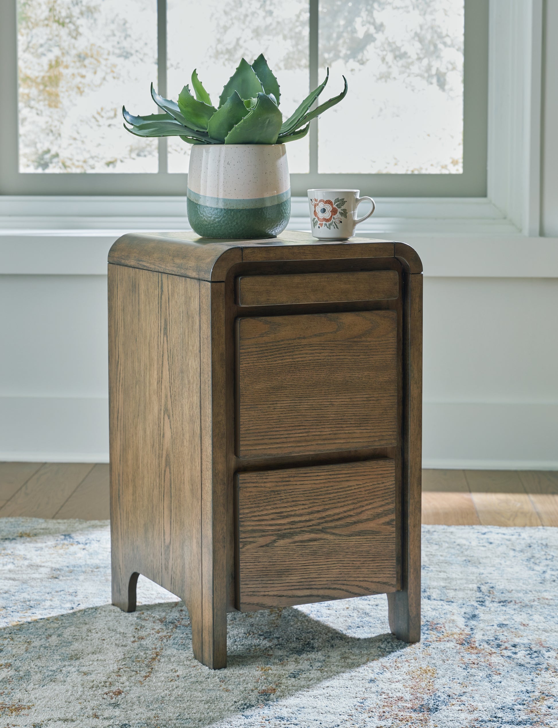 Myers Furniture Outlet - Ashley Furniture - Jensworth Accent Table - Accent Table / Brown - A4000636