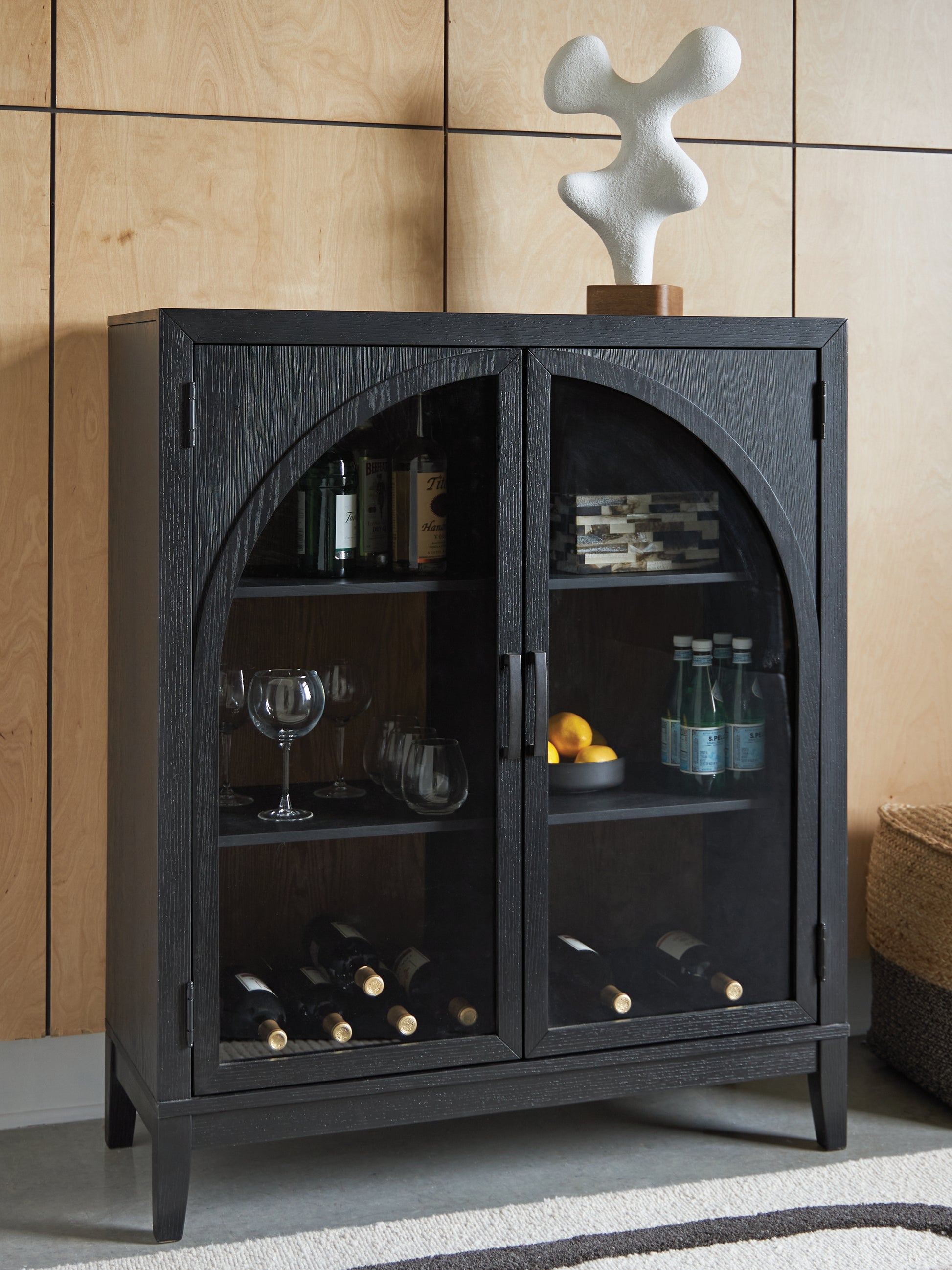 Myers Furniture Outlet - Ashley Furniture - Armenleigh Accent Cabinet - Bar Cabinet / Black/Brown - A4000702