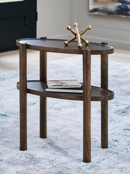 Myers Furniture Outlet - Ashley Furniture - Wiattbury Accent Table - Accent Table - A4000714