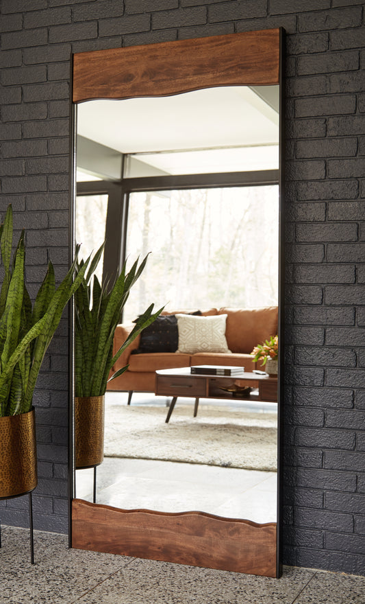 Myers Furniture Outlet - Ashley Furniture - Panchali Mirror - Floor Mirror / Brown/Black - A8010197