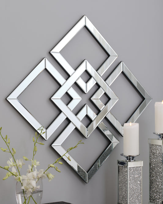Myers Furniture Outlet - Ashley Furniture - Quinnley Mirror - Accent Mirror / Mirror - A8010207