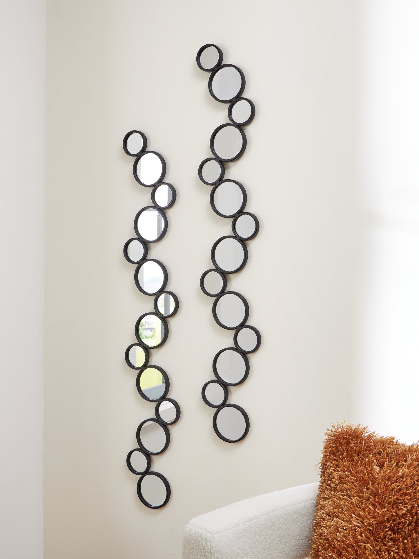 Myers Furniture Outlet - Ashley Furniture - Vinler Mirror - Accent Mirror Set (Set of 2) / Black - A8010353