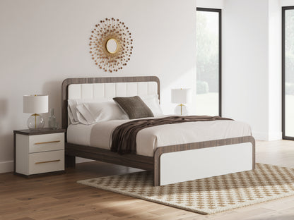 Myers Furniture Outlet - Ashley Furniture - Kendanport Bedroom - King Upholstered Bed / White/Brown - PCB1108B8