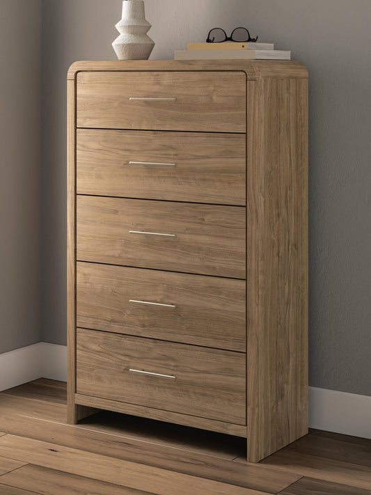 Myers Furniture Outlet - Ashley Furniture - Gramburg Bedroom - Five Drawer Chest - PCB1121-46