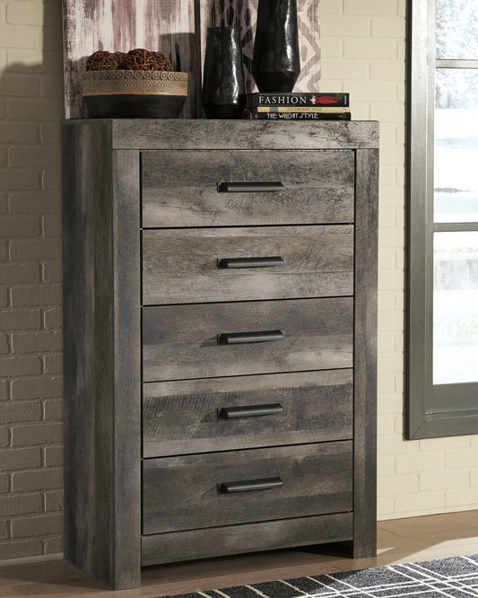 Myers Furniture Outlet - Ashley Furniture - Wynnlow Bedroom - Queen Upholstered Poster Bed / Gray - B440B7