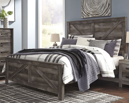 Myers Furniture Outlet - Ashley Furniture - Wynnlow Bedroom - King Crossbuck Panel Bed / Gray - B440B11