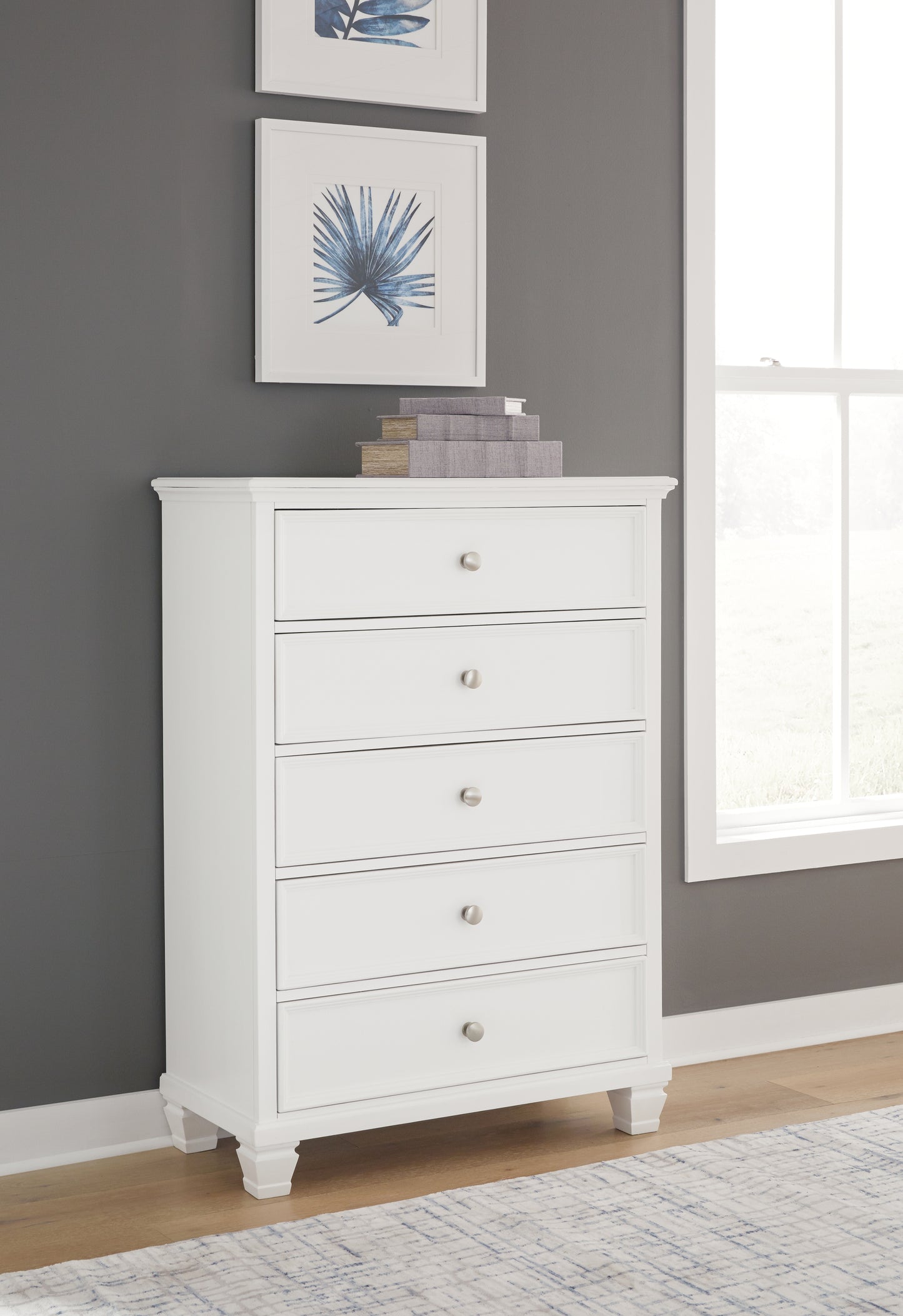 Myers Furniture Outlet - Ashley Furniture - Fortman Bedroom - Five Drawer Chest / White - B680-46
