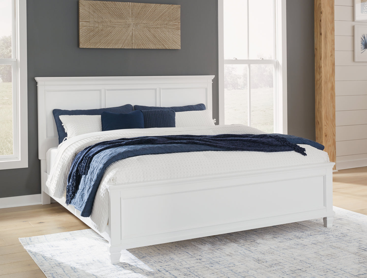 Myers Furniture Outlet - Ashley Furniture - Fortman Bedroom - Queen Panel Bed / White - B680B2