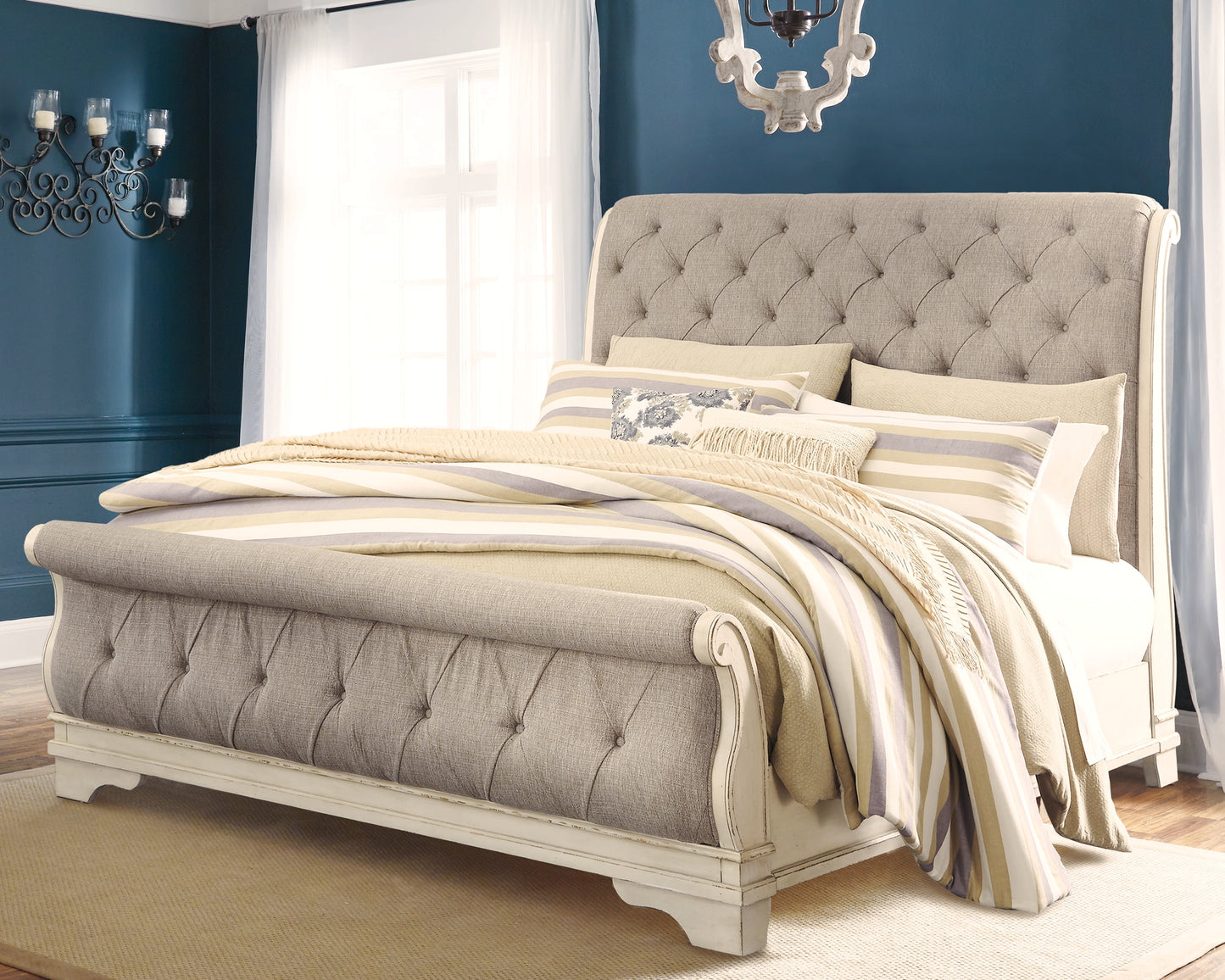 Myers Furniture Outlet - Ashley Furniture - Realyn Bedroom - Queen Sleigh Bed / Chipped White - B743B4