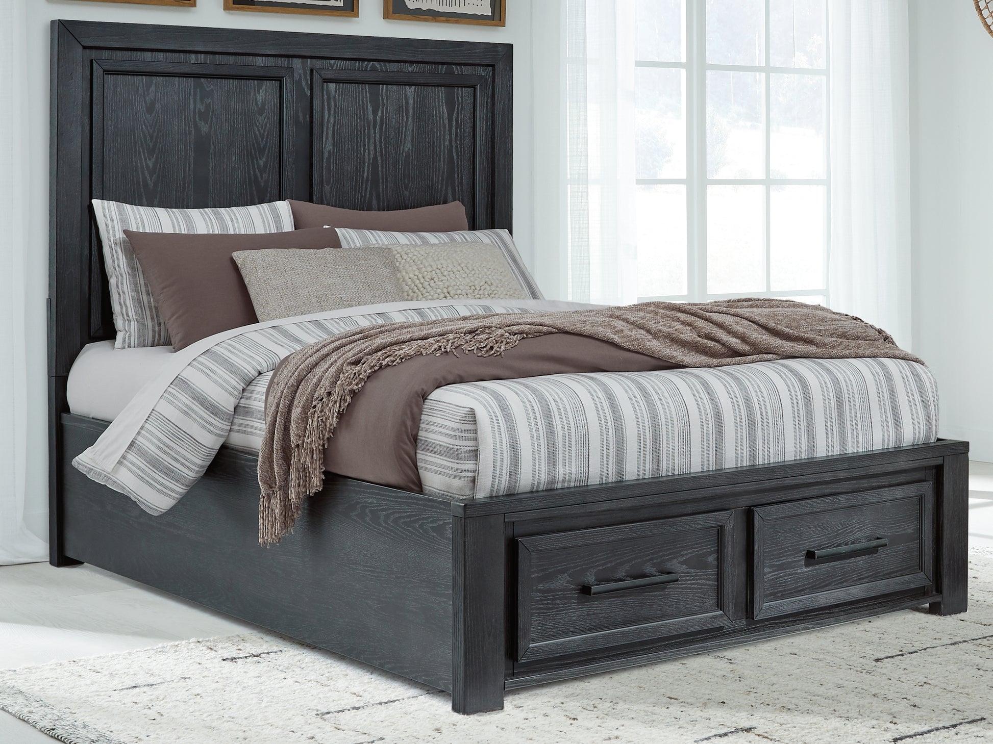 Myers Furniture Outlet - Ashley Furniture - Foyland Bedroom - Queen Panel Storage Bed / Black/Brown - B989B2
