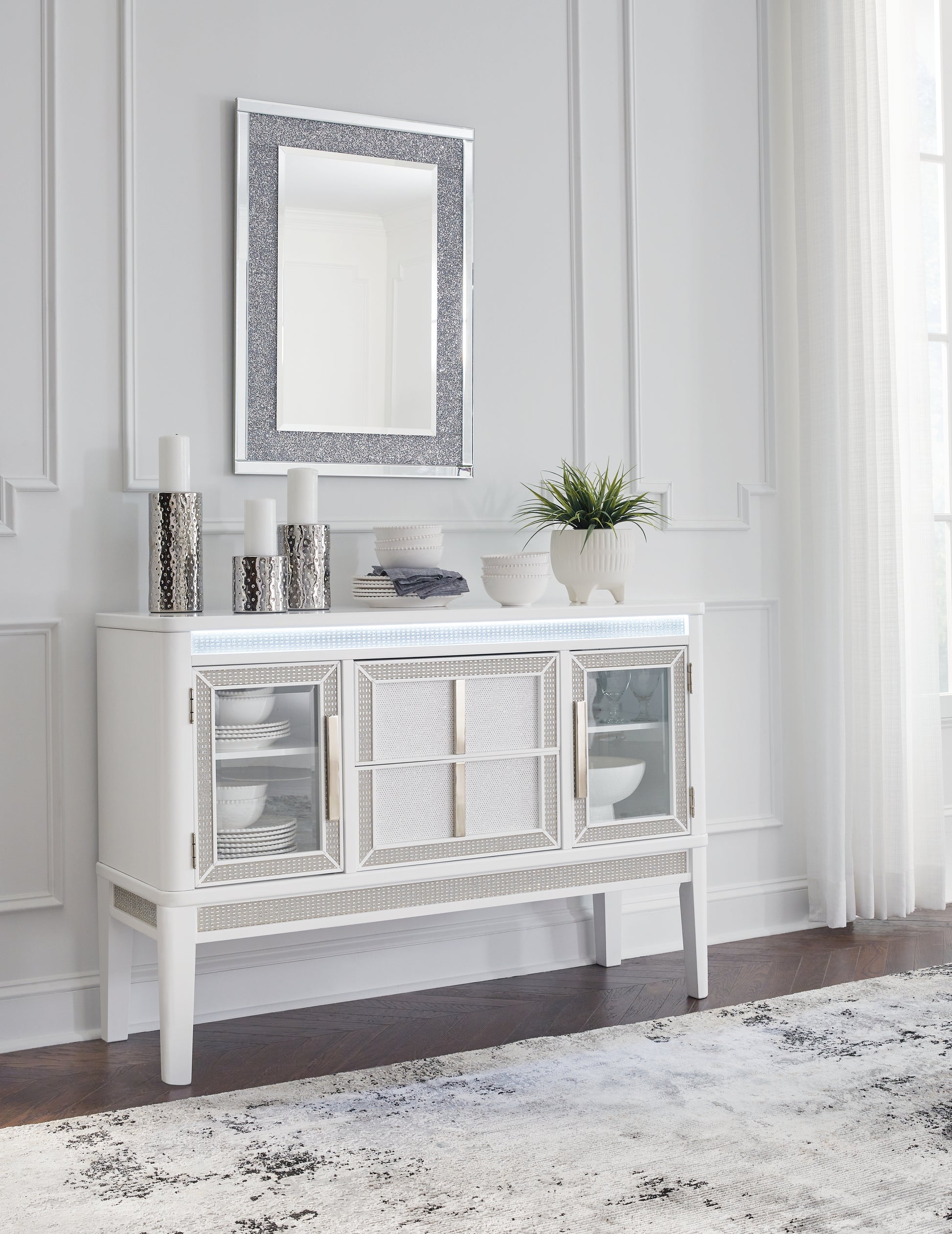 Myers Furniture Outlet - Ashley Furniture - Chalanna Dining Room - Dining Room Server / White - D822-60