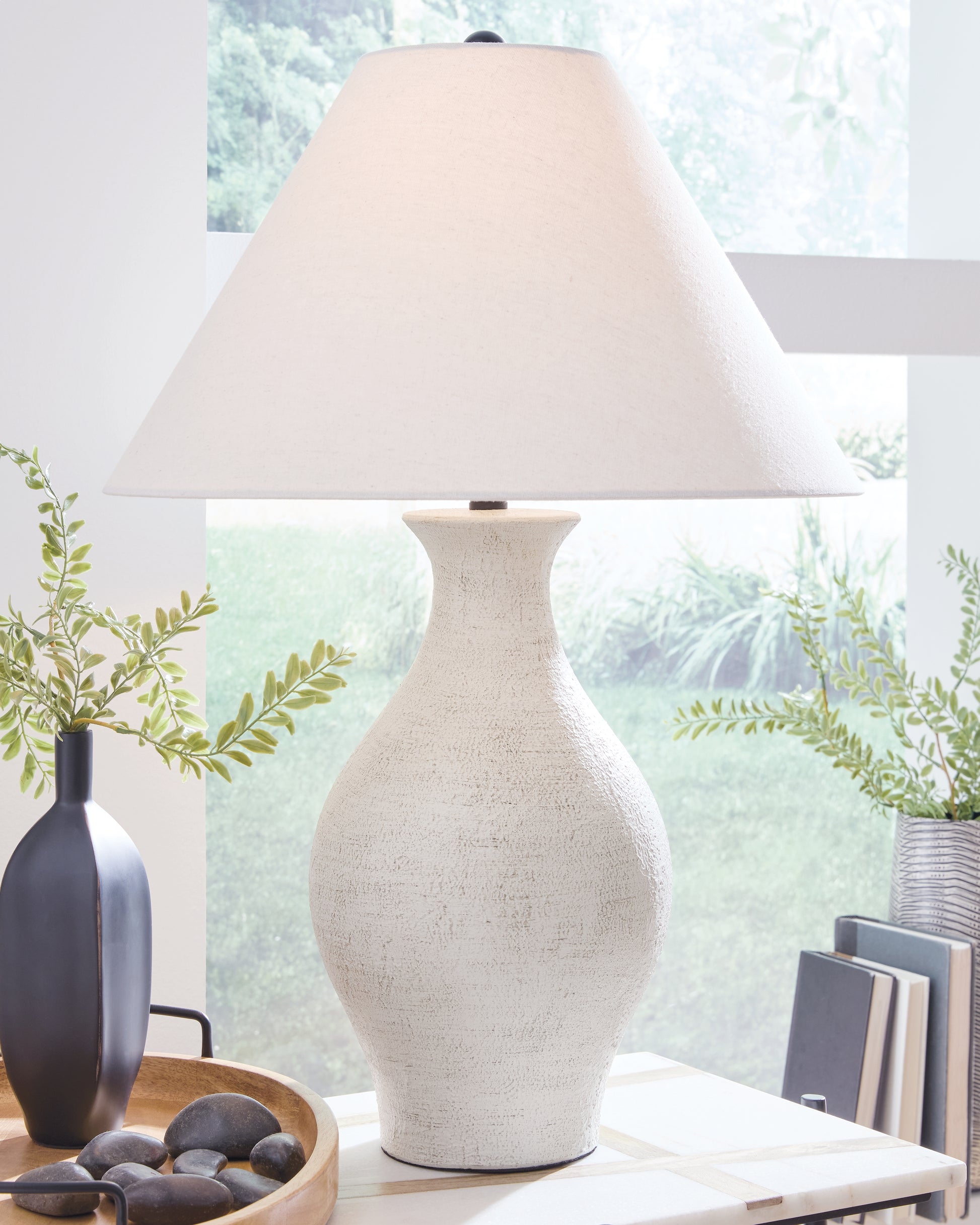 Myers Furniture Outlet - Ashley Furniture - Ashbend Lighting - Ceramic Table Lamp (1/CN) - L100884