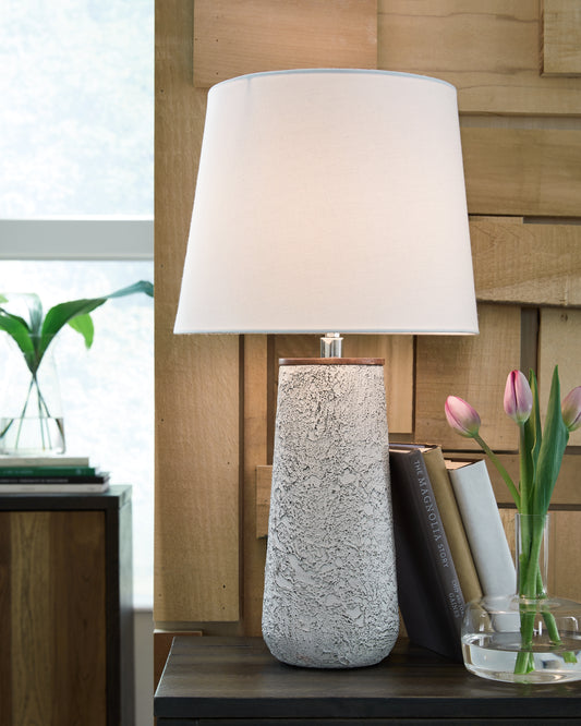 Myers Furniture Outlet - Ashley Furniture - Chaston Lighting - Metal Table Lamp (Set of 2) / Antique White - L204464