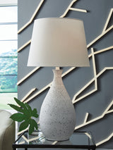 Metal Table Lamp (1/CN)